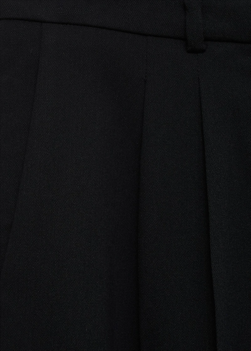 Straight-fit pleated pants