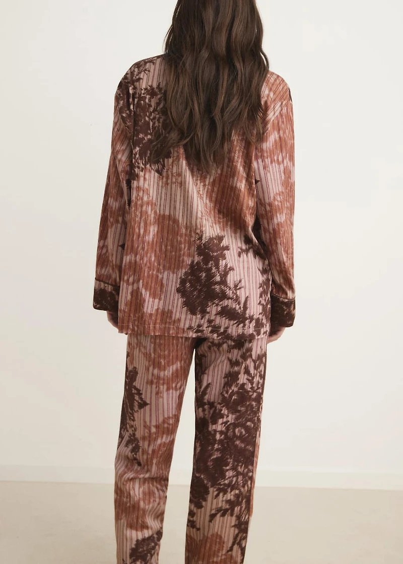 Pajama shirt with blurred print