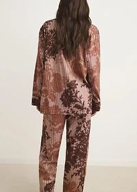 Pajama shirt with blurred print