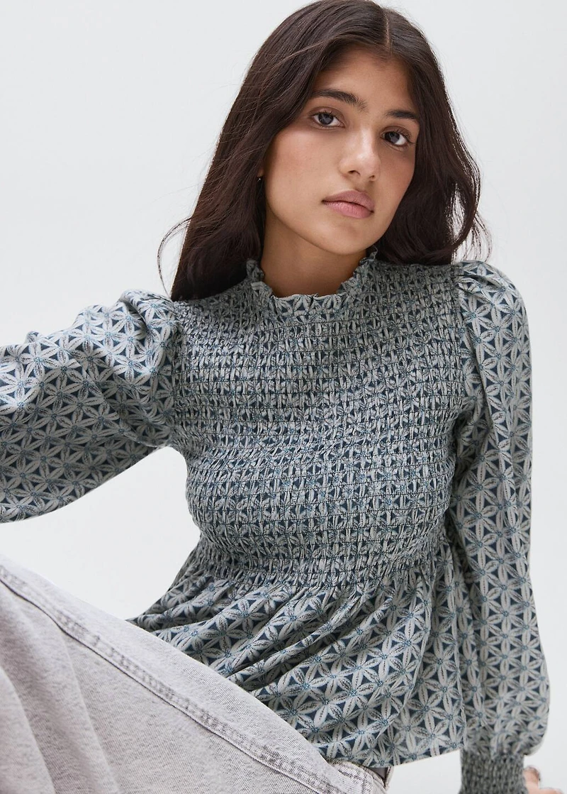 Floral print blouse