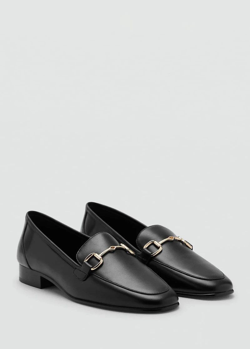 Buckle leather moccasins