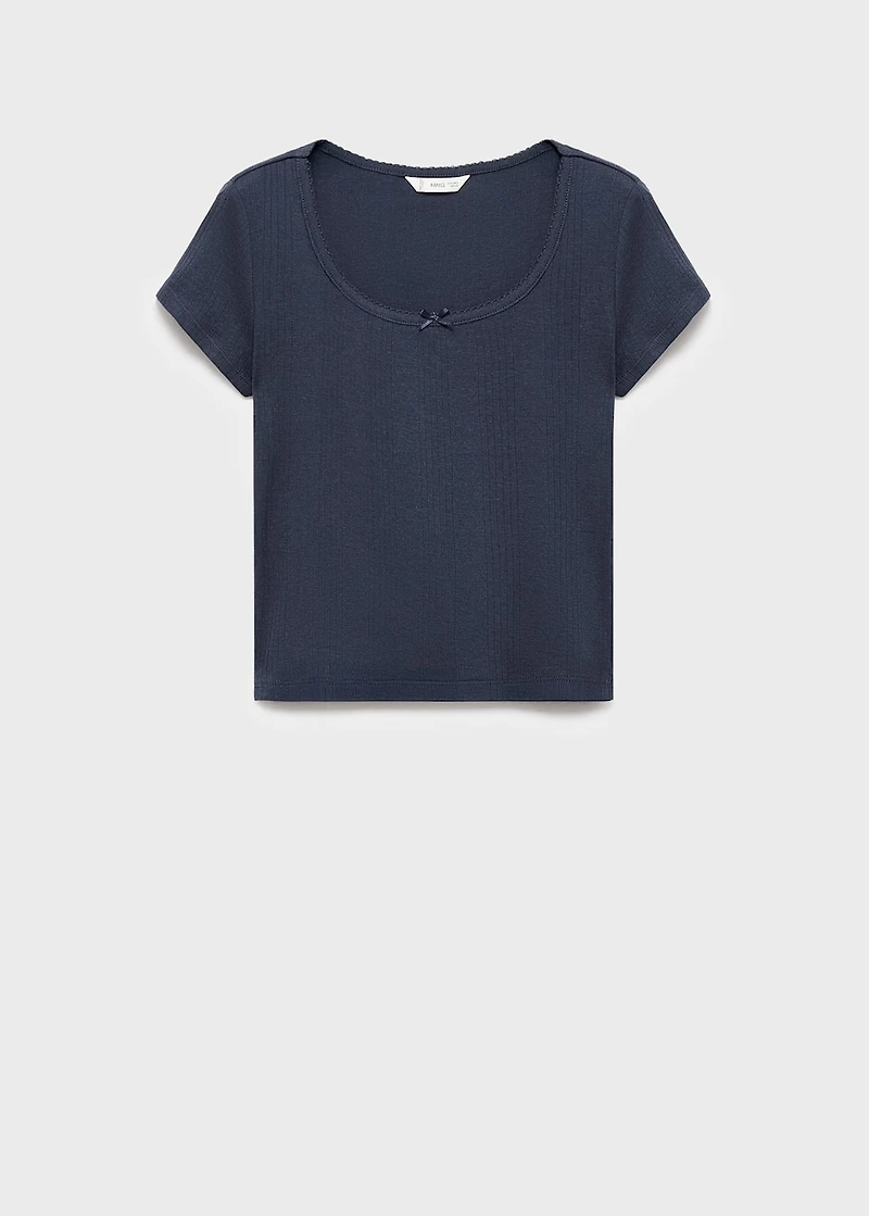T-shirt with bow
