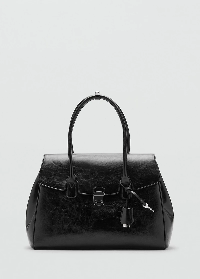 Medium city handbag with flap
