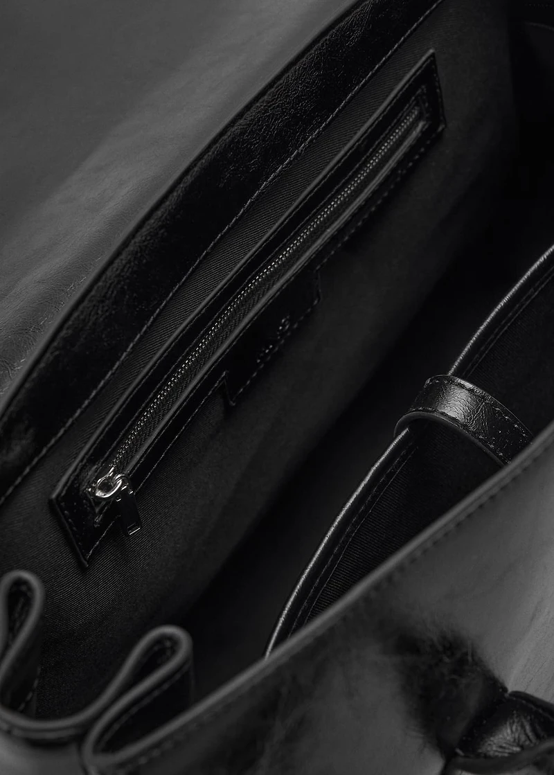 Medium city handbag with flap