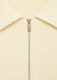 Knitted jacket with belt and buckle
