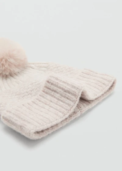 Knitted bobble hat