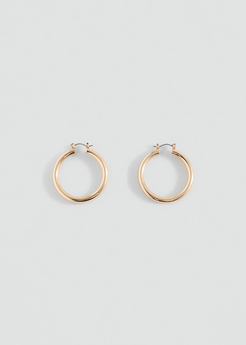 Metallic hoop earrings
