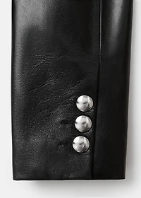 100% leather jacket with buttons