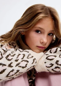 Leopard-print knitted sweater