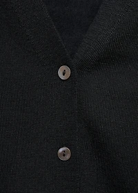 100% wool V-neck cardigan