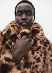 Fur-effect leopard-print coat