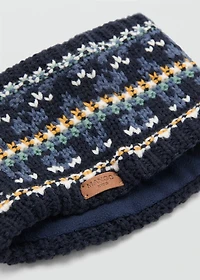 Knit scarf