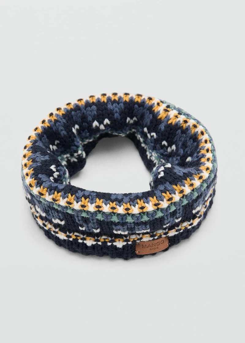 Knit scarf