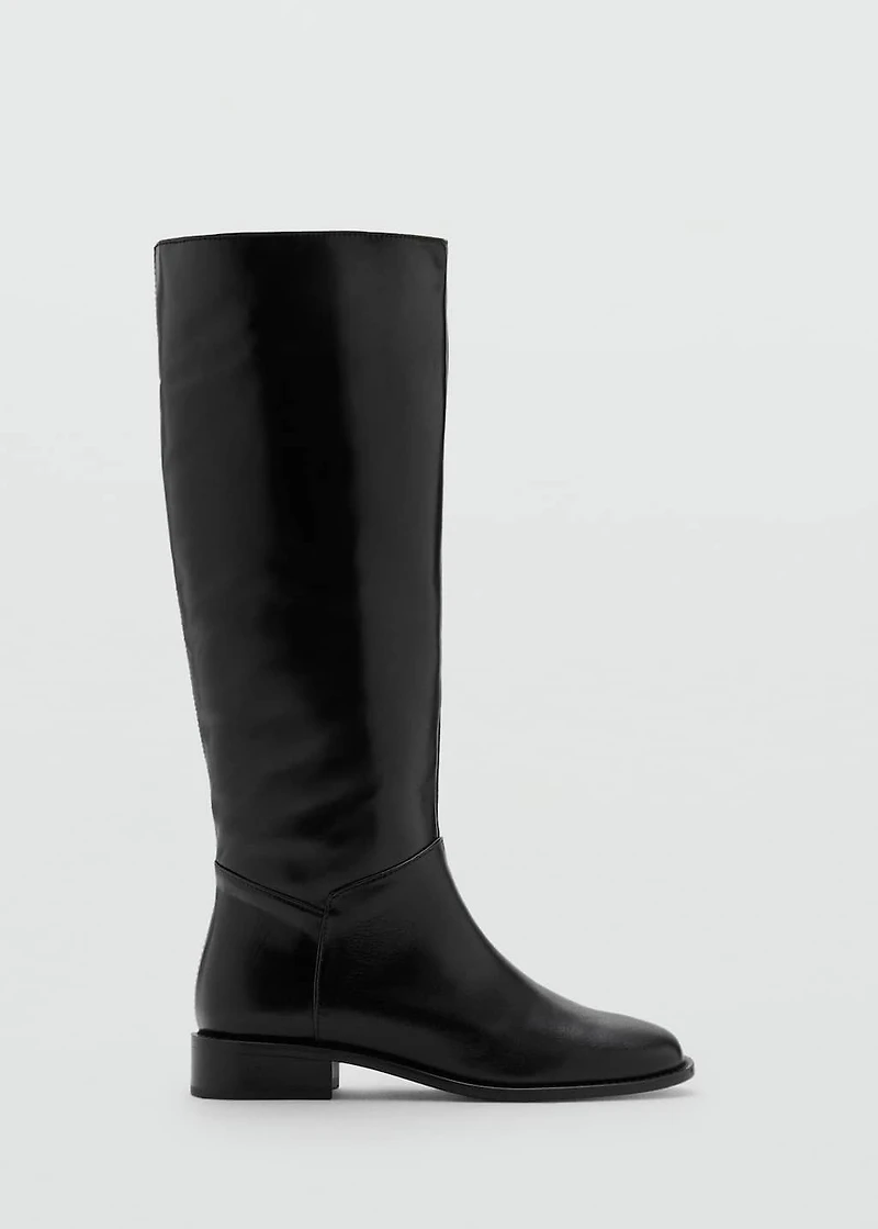 Knee-high leather boots
