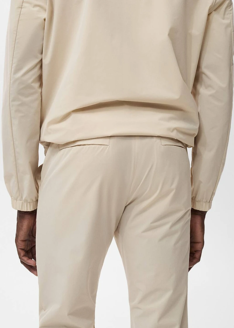 Slim-fit water-repellent pants