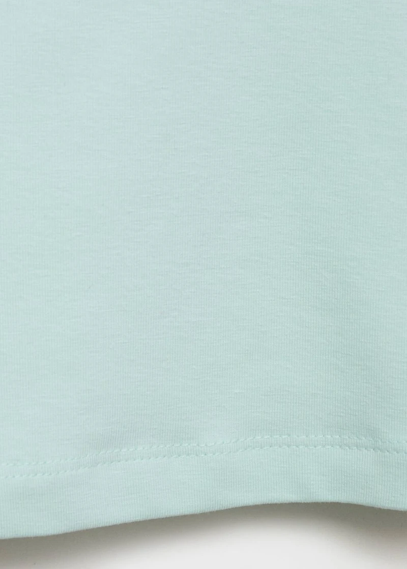 Knitted top with wide straps