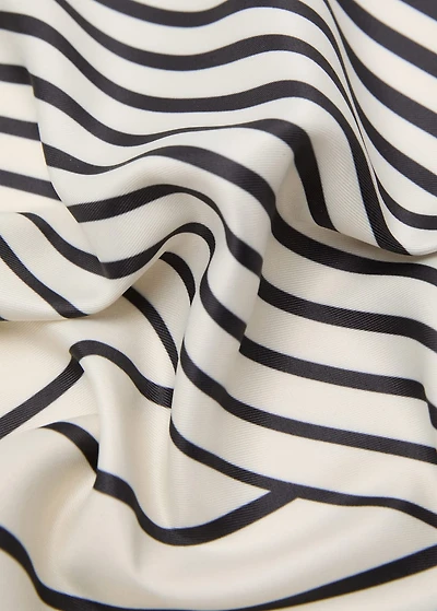 Geometric stripe-print scarf
