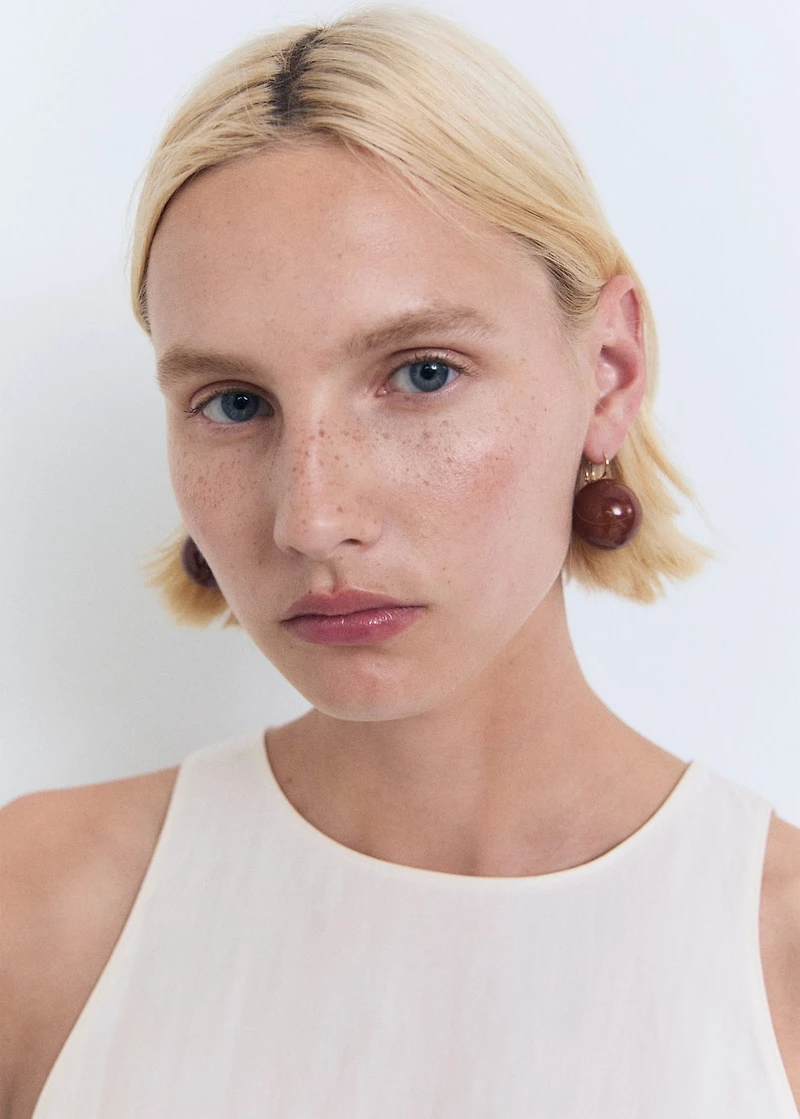 Fitted halter-neck blouse