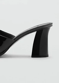 Patent leather effect heeled sandal