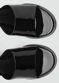 Patent leather effect heeled sandal