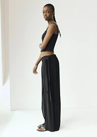 Knitted top with waves