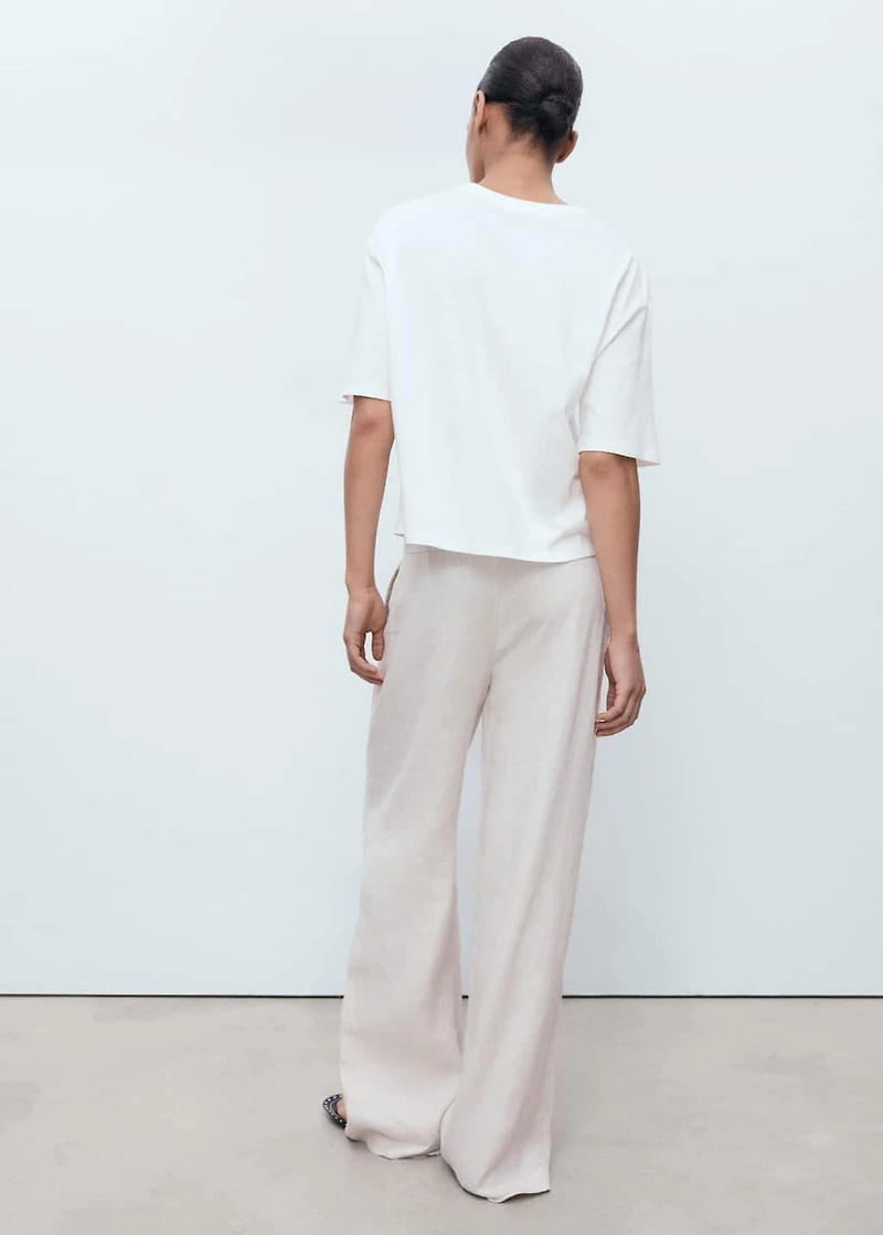 Cotton t-shirt with flower detail