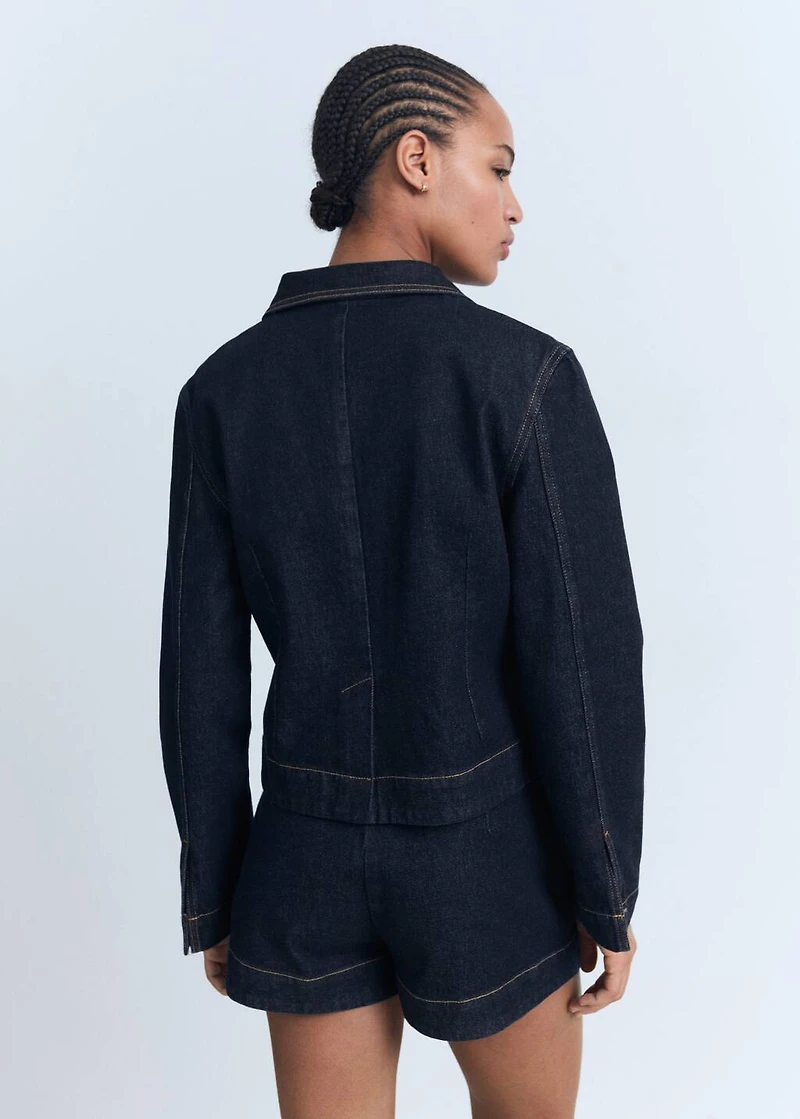 Fitted denim jacket with pockets