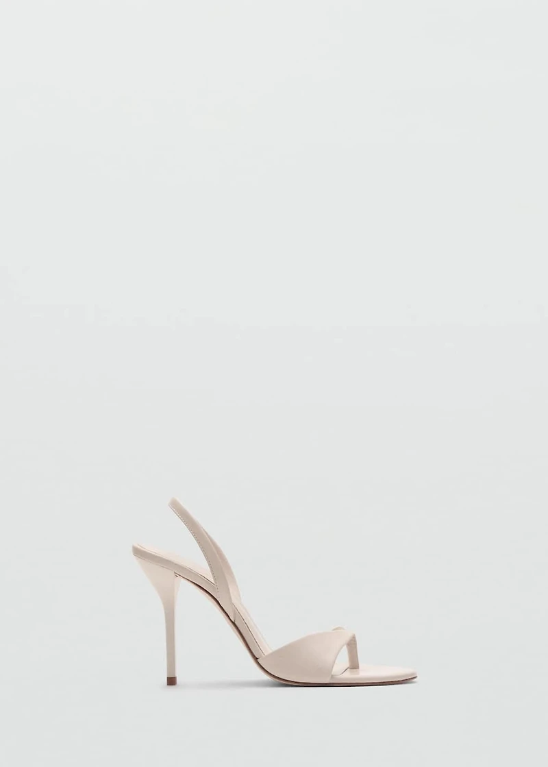 Leather sandals with contrasting heels