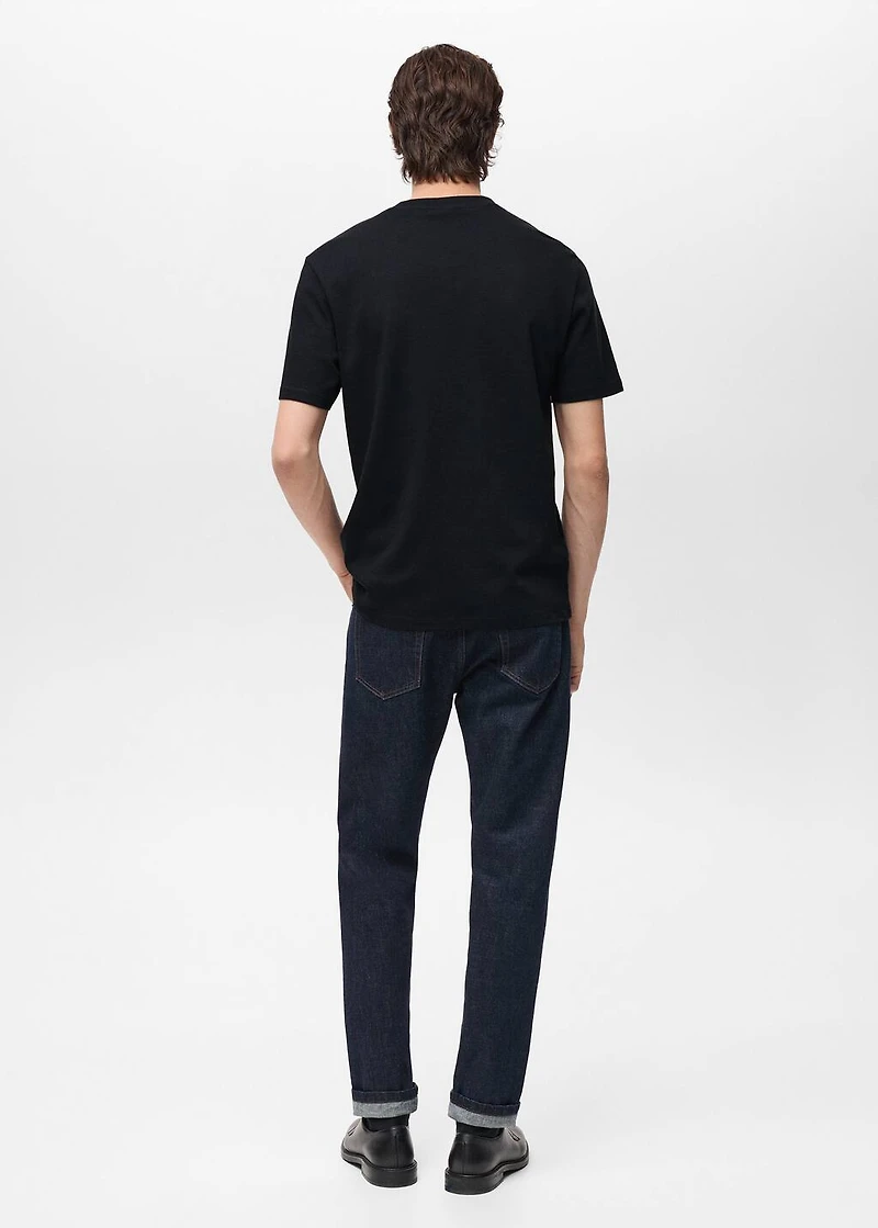 Medium-weight regular-fit t-shirt