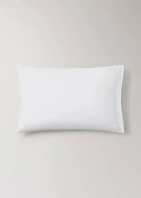 Two 200-thread count percale cotton pillowcases 50x75cm