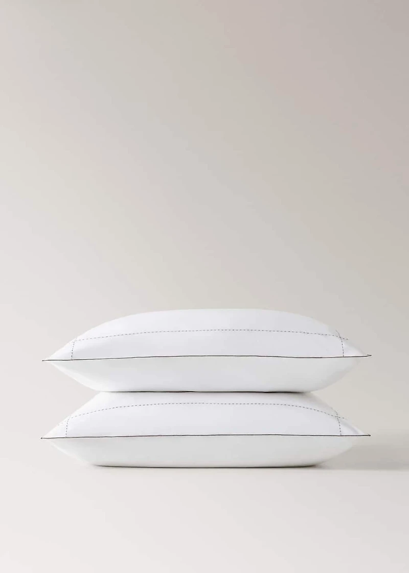 Two 200-thread count percale cotton pillowcases 60x60 cm