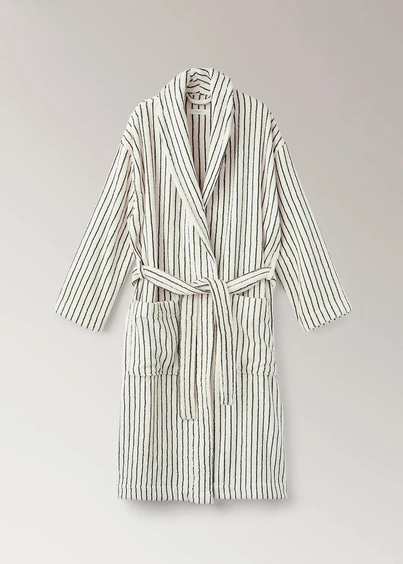 Two-tone striped bathrobe