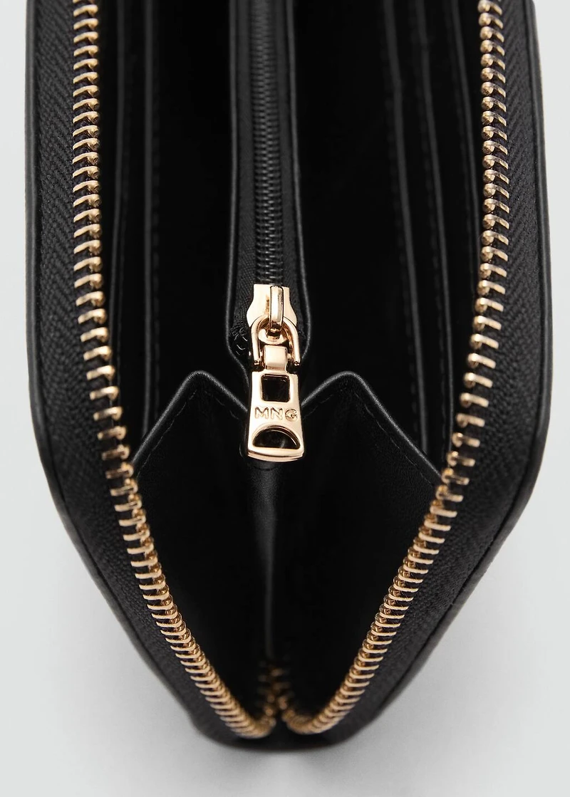 Saffiano-effect wallet