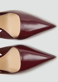Patent heeled shoes