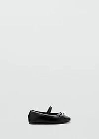 Two-tone ballet flats with bow