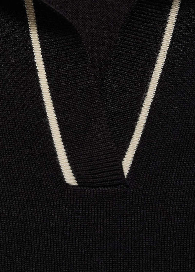 Polo-neck sweater with contrasting trims