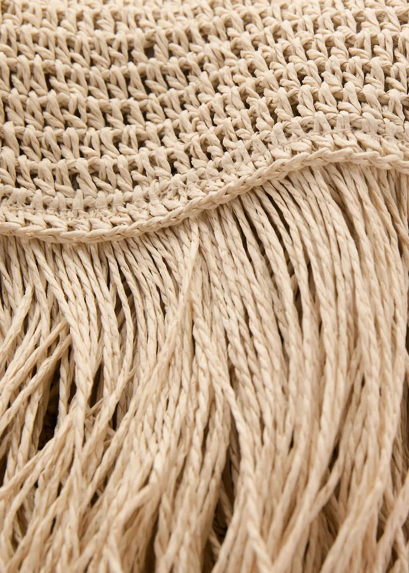 Natural fiber handbag with fringes