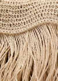 Natural fiber handbag with fringes