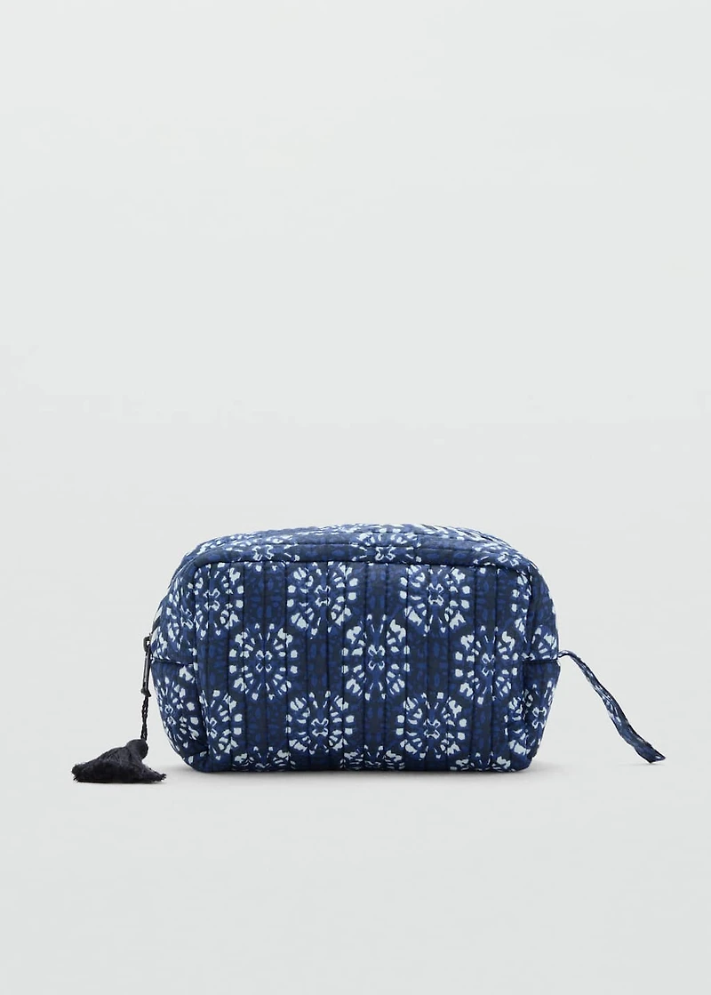 Toiletry bag with ethnic print