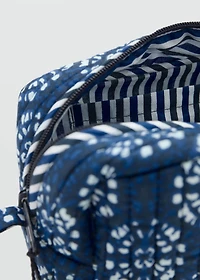 Toiletry bag with ethnic print