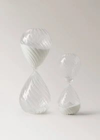 Large spiral hourglass