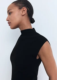 Short knitted dress