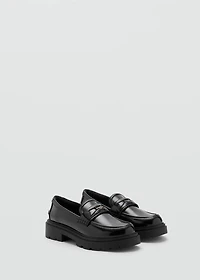 Leather-effect moccasin