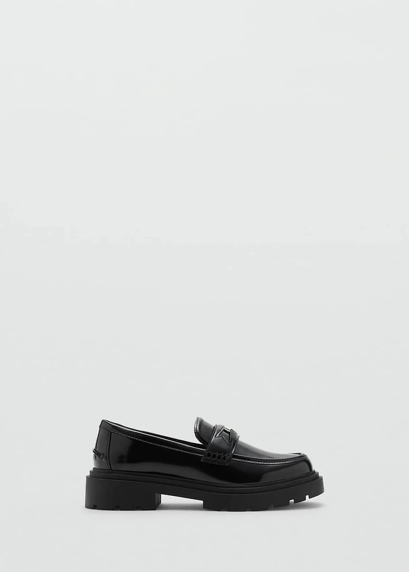 Leather-effect moccasin