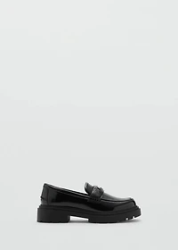 Leather-effect moccasin