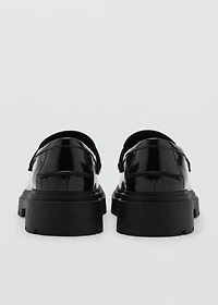 Leather-effect moccasin