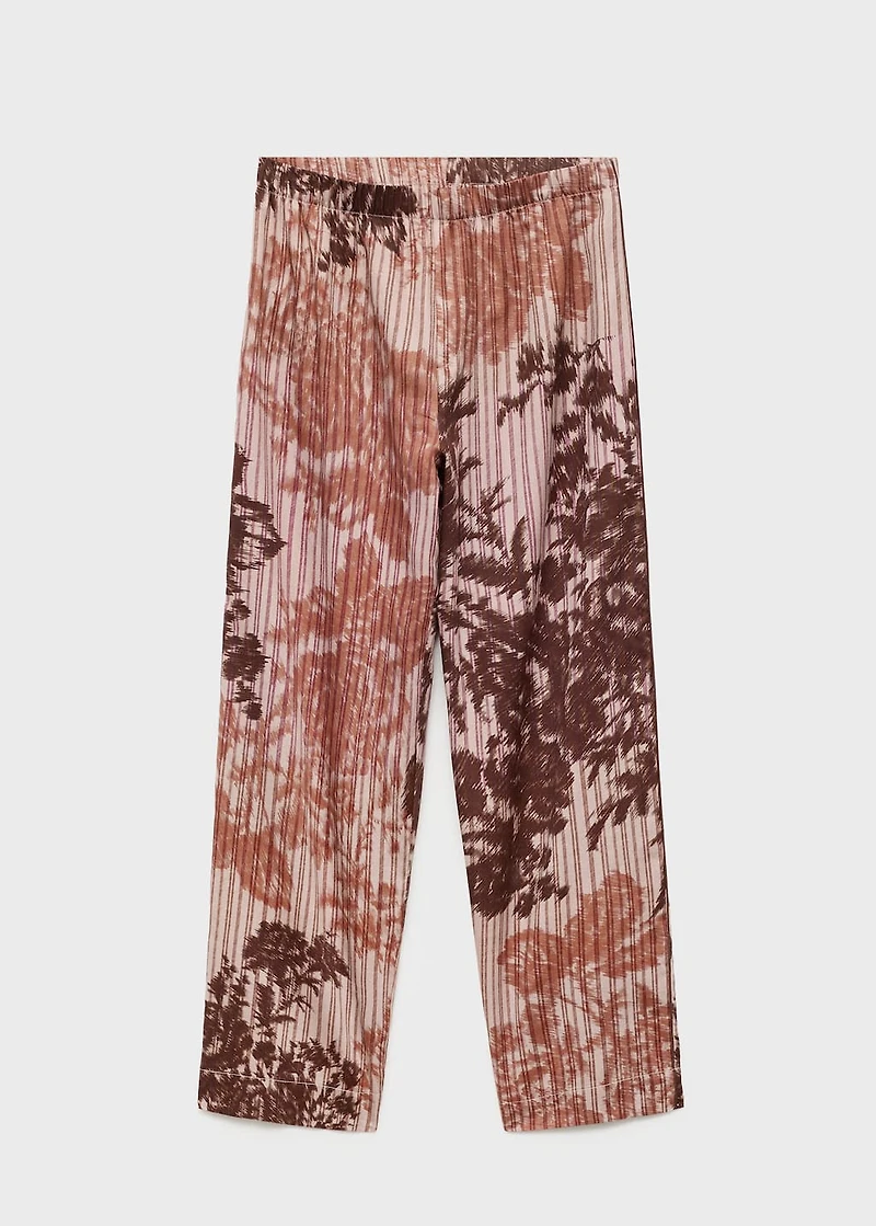 Pajama bottoms with blurred print
