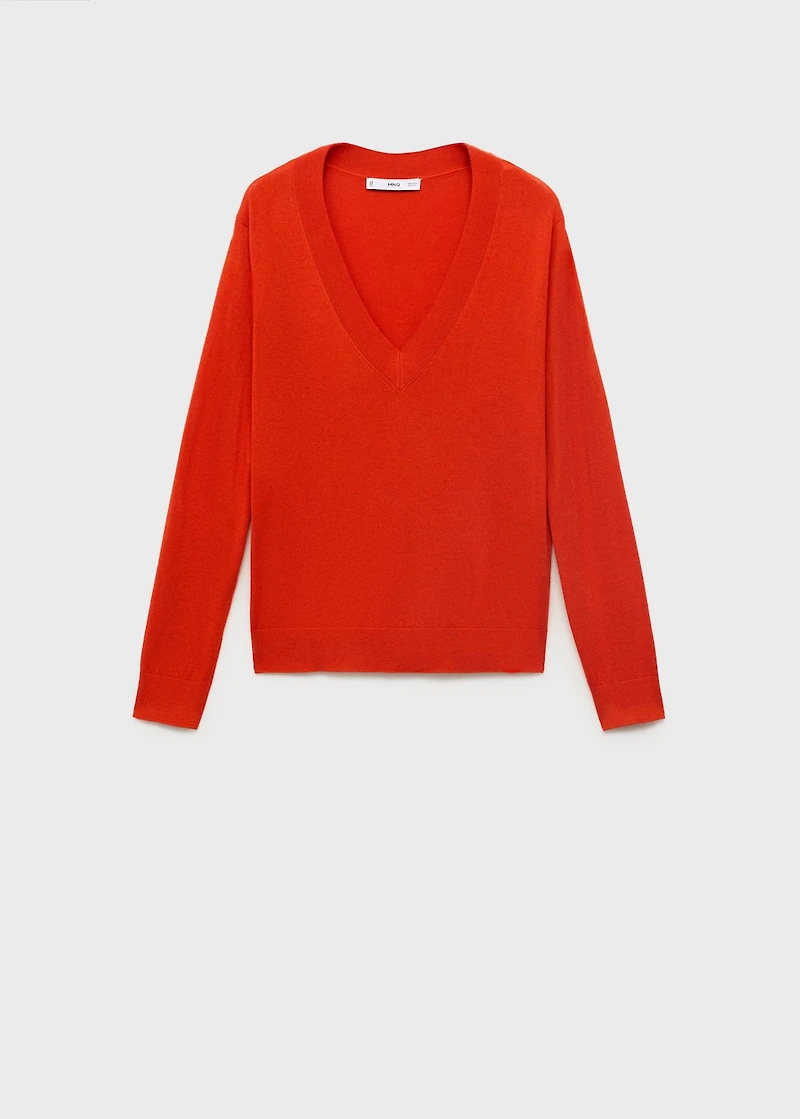 Fine-knit V-neck sweater