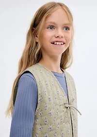 Floral-print vest