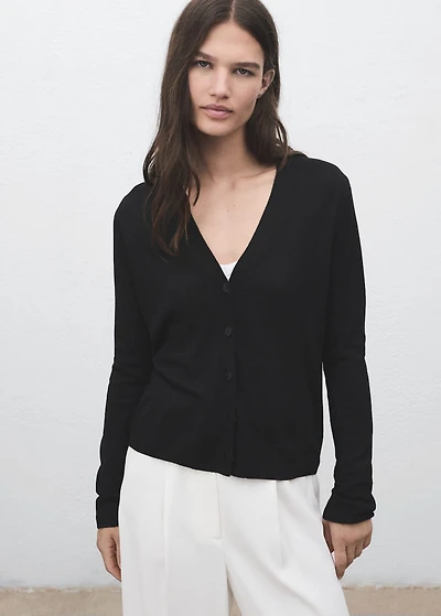 V-neck knitted cardigan
